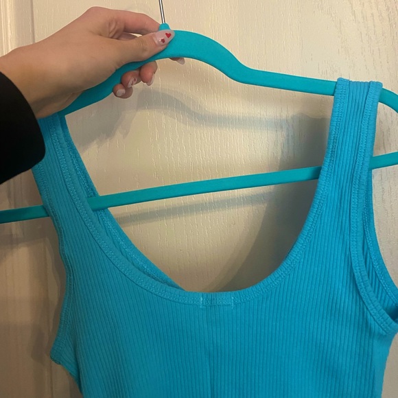 Garage crop top💙 - Picture 3 of 3